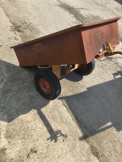 Small tilt trailer