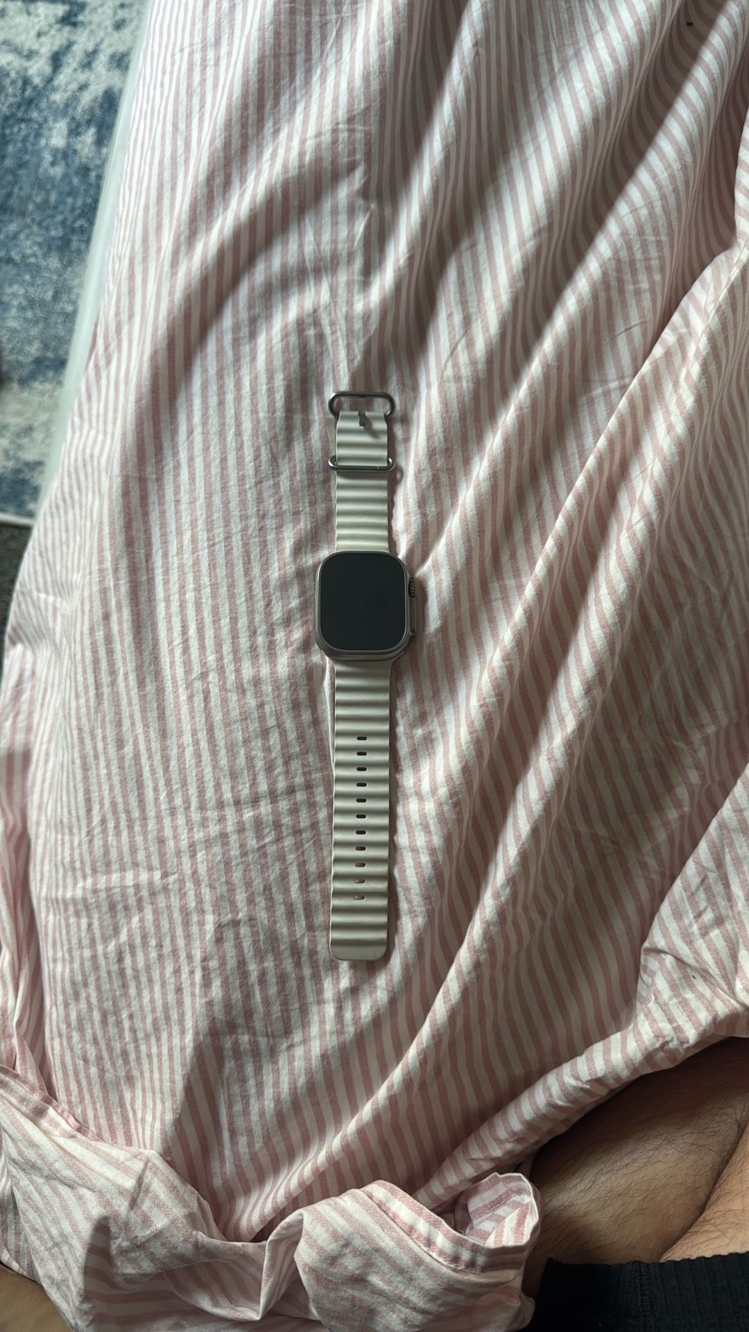 Apple Watch Ultra 49MM titanium and ceramic case sapphire crystal GPS LTEWR 100 M dive 40 m