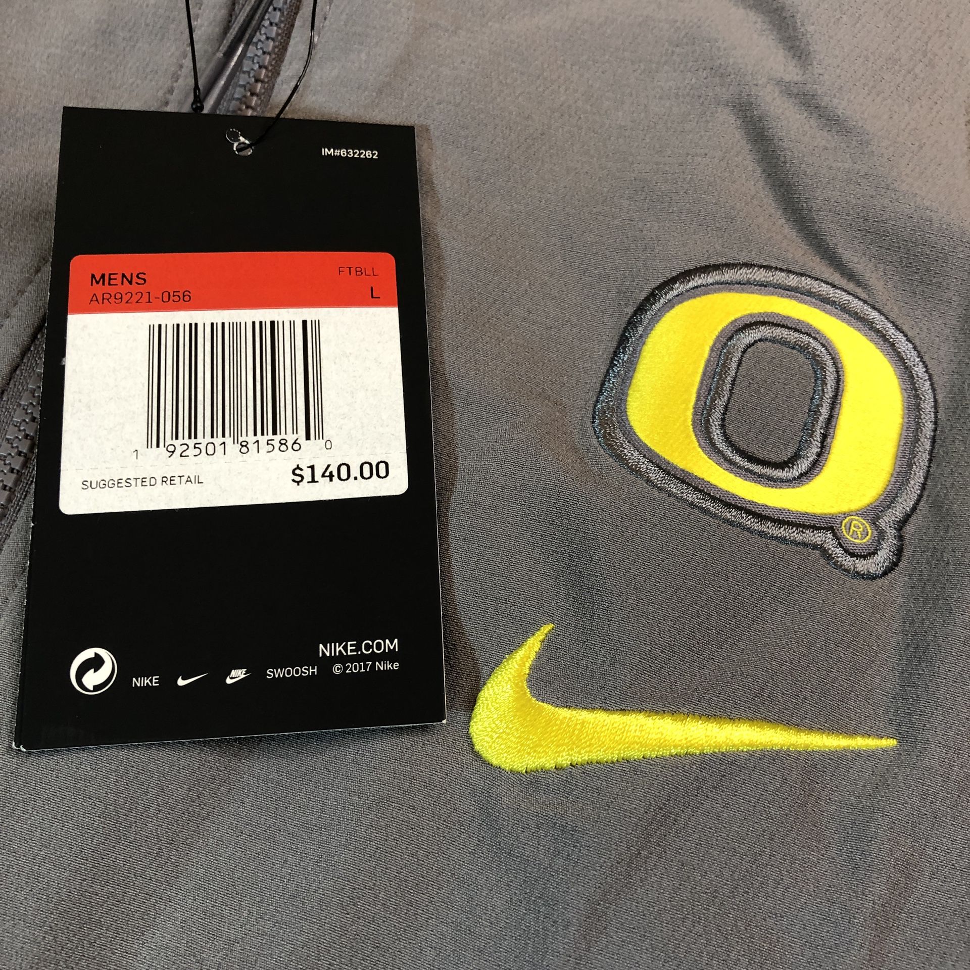 Nike Oregon Ducks Therma Jacket