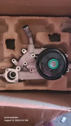 New OEM GM Genuine Water Pump 1(contact info removed) 1(contact info removed) Silverado Tahoe Sierra Yukon 4.8 5.3 6.0