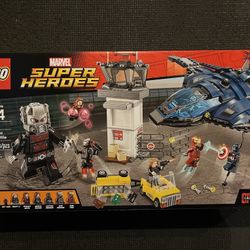 Super Hero Airport Battle 