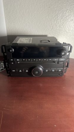 2007-2014 Silverado OEM Stereo Head Unit 