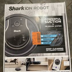 Shark Ion Robot