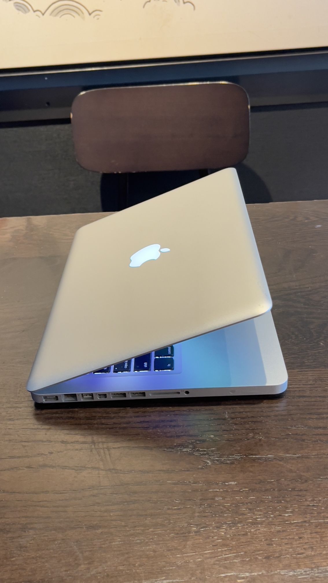 Apple MacBook Pro 13” I5/8GB/256GB SSD $140
