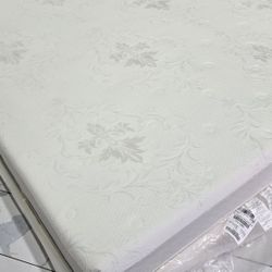 King Sizes Mattress And Box Spring 
