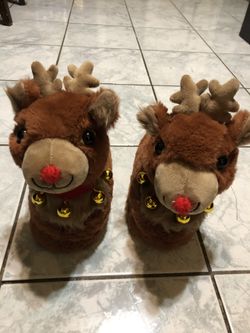 Adorable Christmas Rudolf Slippers