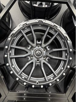 KMC  FUEL ARENA TIS WHEELS