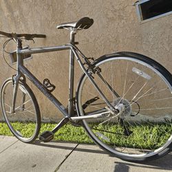 Cannondale 700x38c Gear Bicycle $230