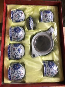 Brand New Chinese Jingdezhen Blue & White Porcelain Tea Set