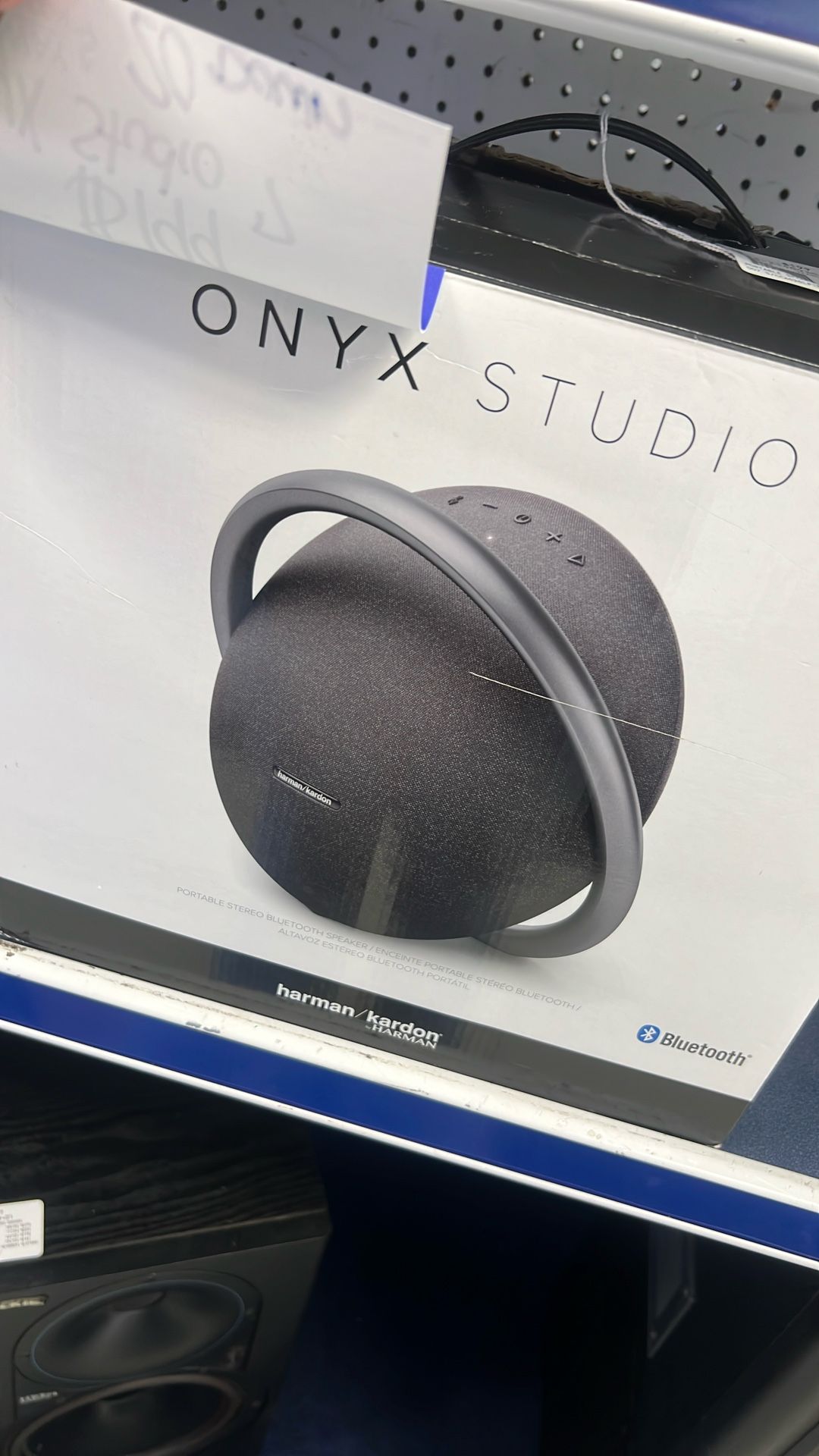 Onyx Studio 7