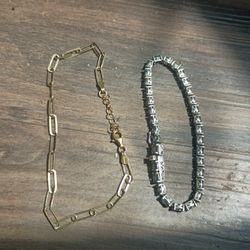 2 Pretty Bracelet S For Sale Cheap