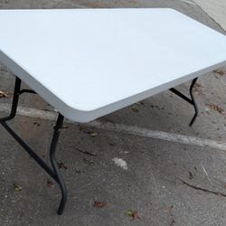 6' Folding Table Plastic Banquet Dining Picnic Party 