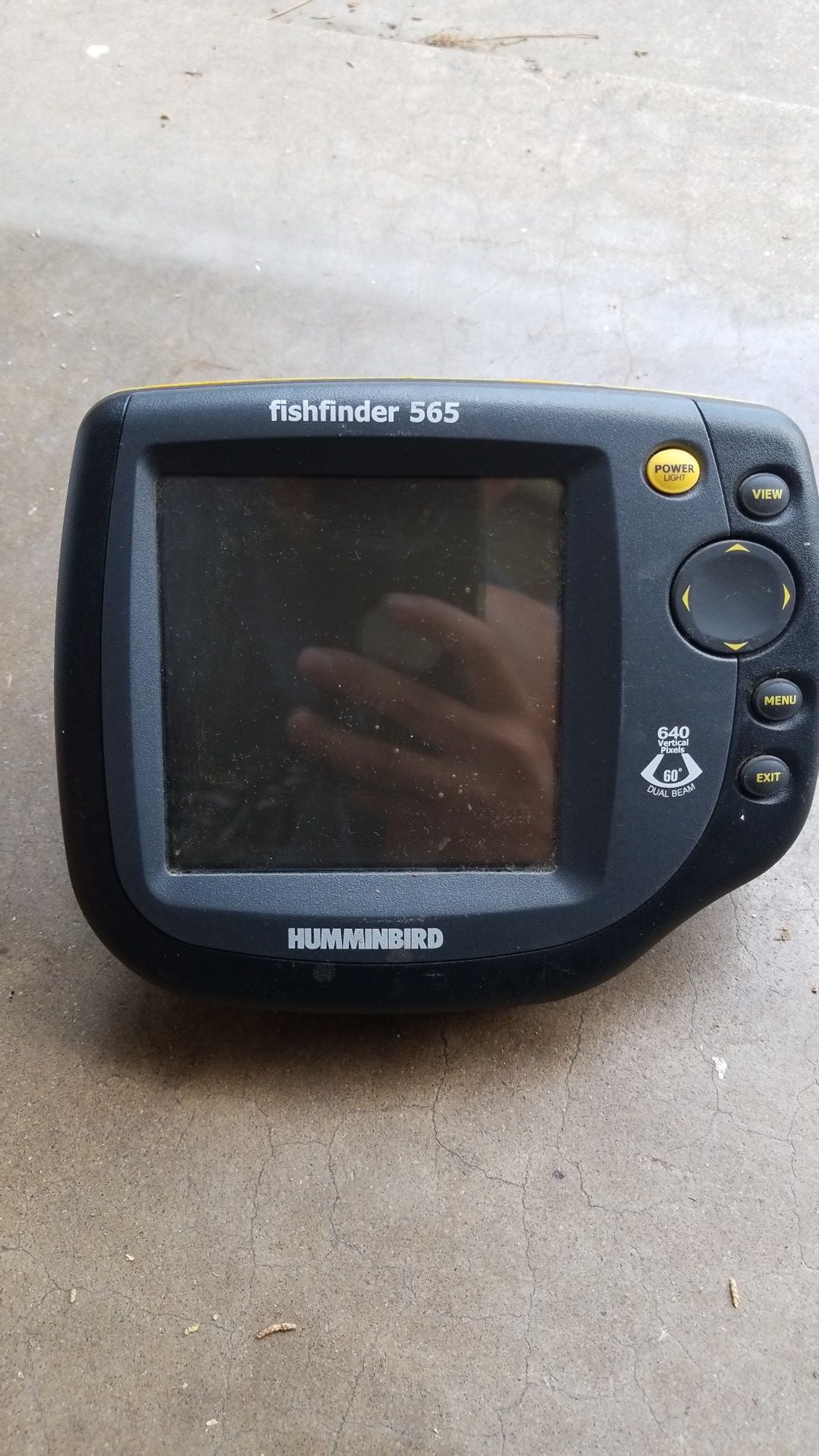 Hummingbird FishFinder 565