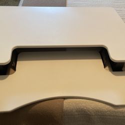 Standing / Riser Desk