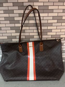 Designer Michael Kors Jet Set Travel Handbag Large