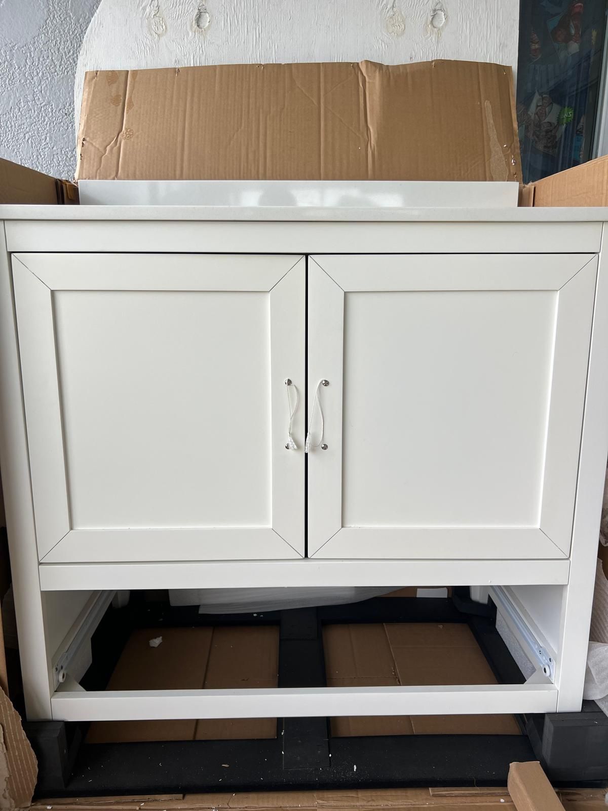 36" BATHROOM VANITY