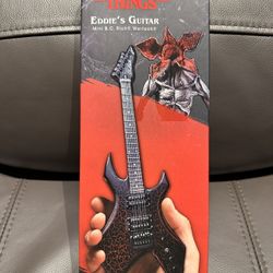 Netflix - Stranger Things - Eddie's Guitar Mini BC Rich Warloc Axe Heaven NEW