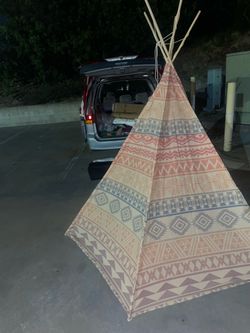 Tee-pee tent fits 2 adults 2 kids