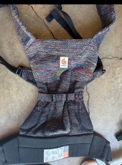 Ergo Baby Carrier