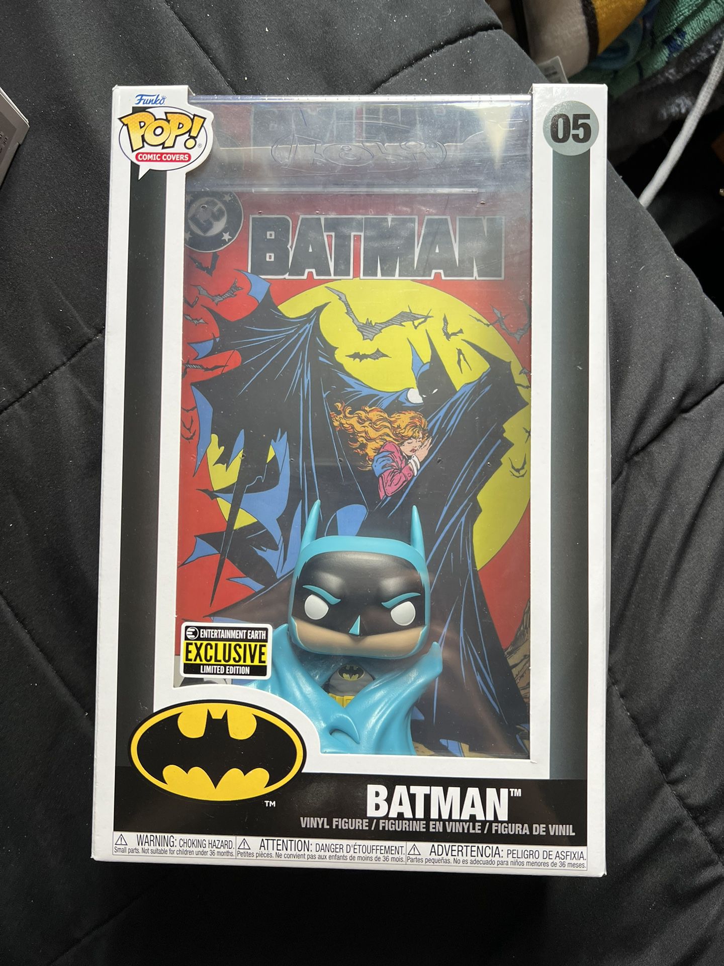 Funko Pop! Comic Book Cover with Case: DC Universe - Batman - Entertainment...