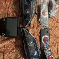 New 2004-2007 Honda Accord headlight taillight and screen