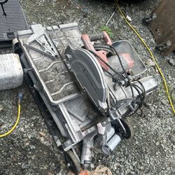 Diamondback Tile Cutting Saw + Stand