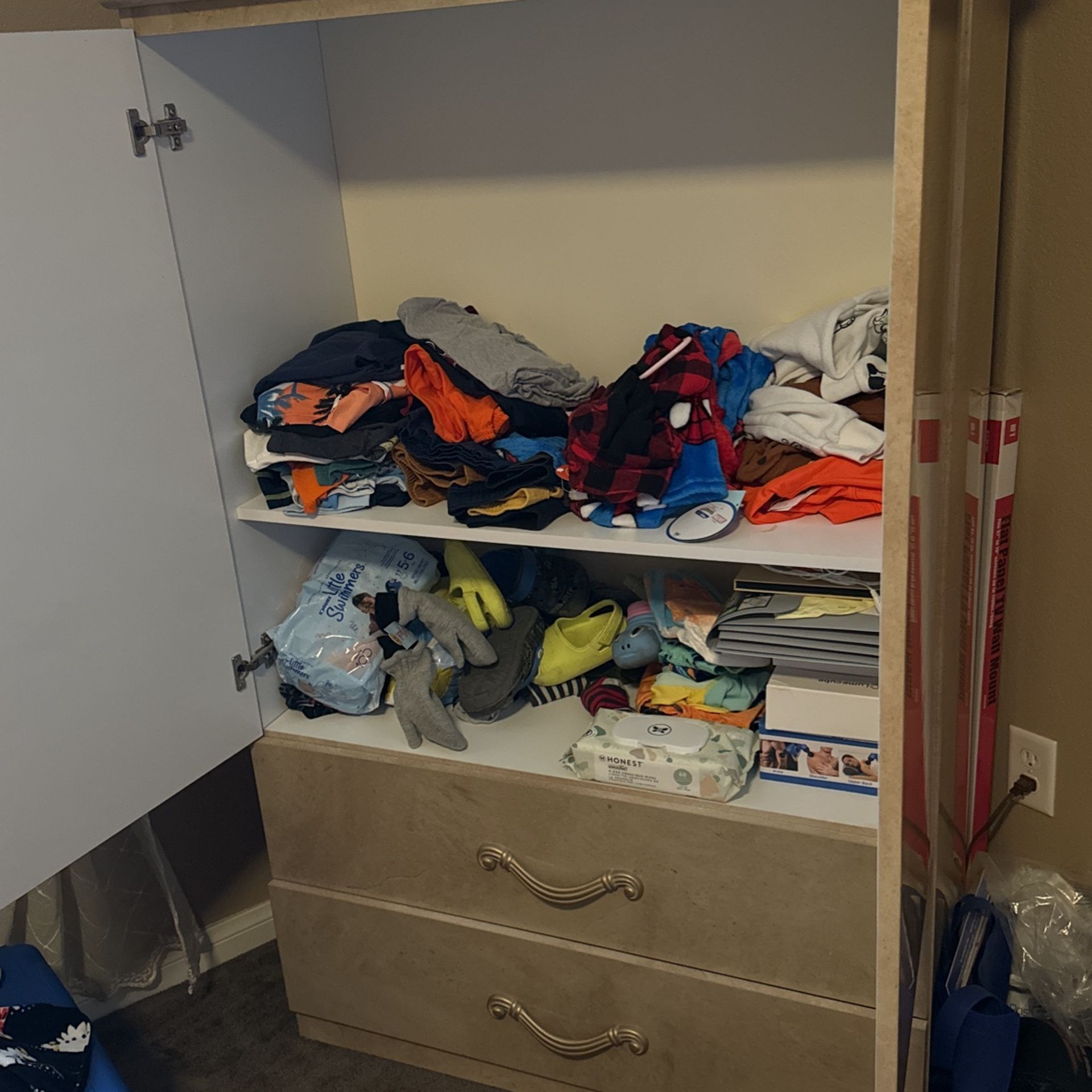 Wardrobe Dresser for Sale in North Las Vegas, NV OfferUp