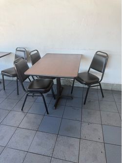 Commercial table and chairs