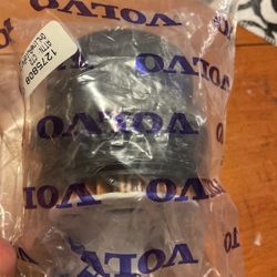 New Oil cap & filter For 2008 Volvo S80