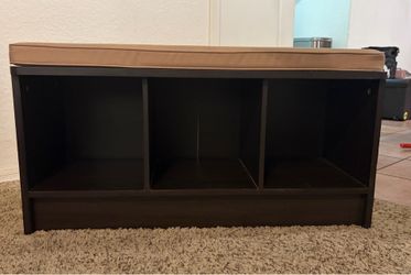 Bench w/Storage Organizer