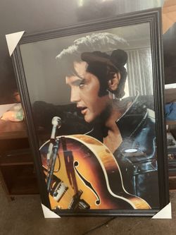 Great Elvis frames picture