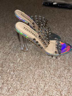 Clear heels deals size 7