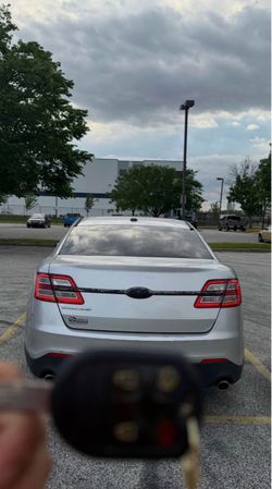 2013 Ford Taurus