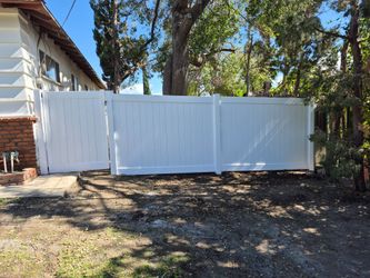 Vinyl Fence