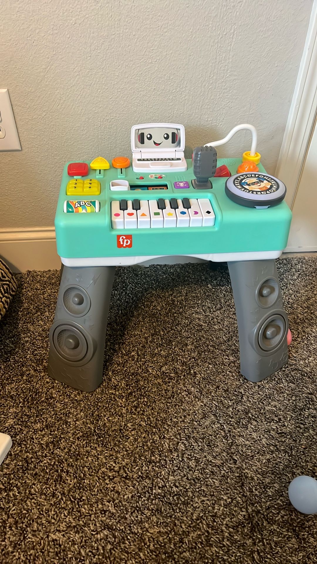 Fisher price DJ Table (no Sound)