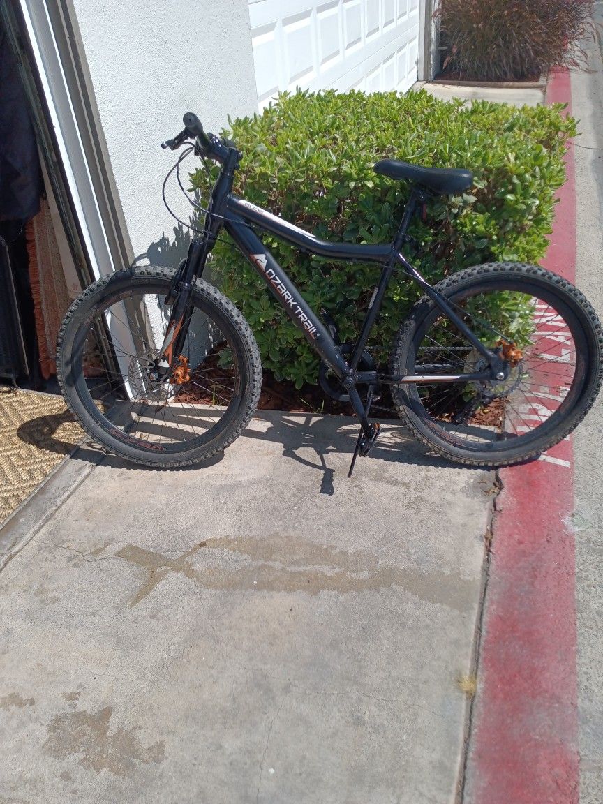 Ozark Trail Kids 24-in Mountain Bike Not Really For Kids It's Got Disc Brakes 7-speed Everything Works Front Shocks