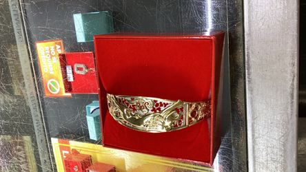 14k Gold  Red Enamel Cuff Bracelet
