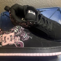 DC Shoes Court Graffik skate Shoes Size 9