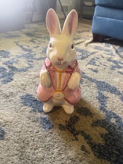 Alice in Wonderland “White Rabbit” ceramic cookie jar