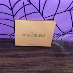 Kara Beauty’s Bronzed Goddess Palette