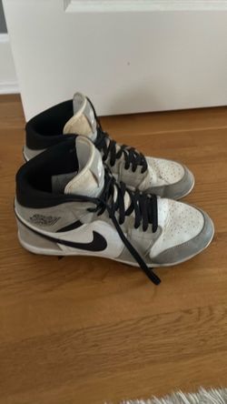 Jordan 1 baseball cleats