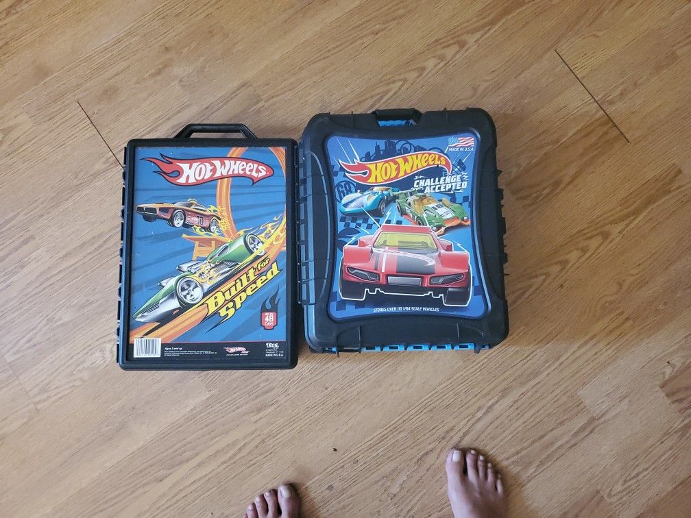 Hot Wheels Carriers