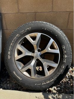 2017 Jeep Cherokee wheel
