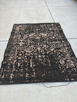 Indoor/outdoor rug