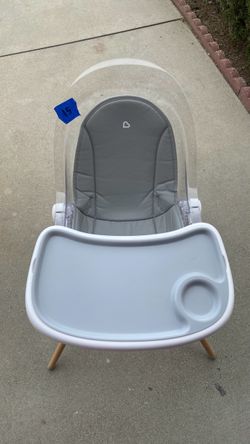 Munchkin high chair