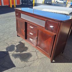 CREDENZA