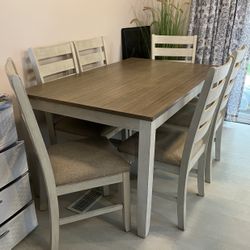 7-Piece Dining Room Table And Chairs Set (6 Chairs)