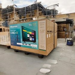 HD182 58” Hisense smart 4k Roku led tv