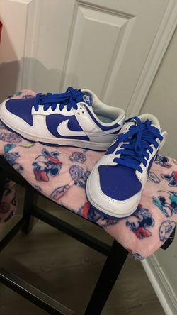 Nike dunks low retro Size 6