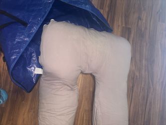 Pregnancy pillow